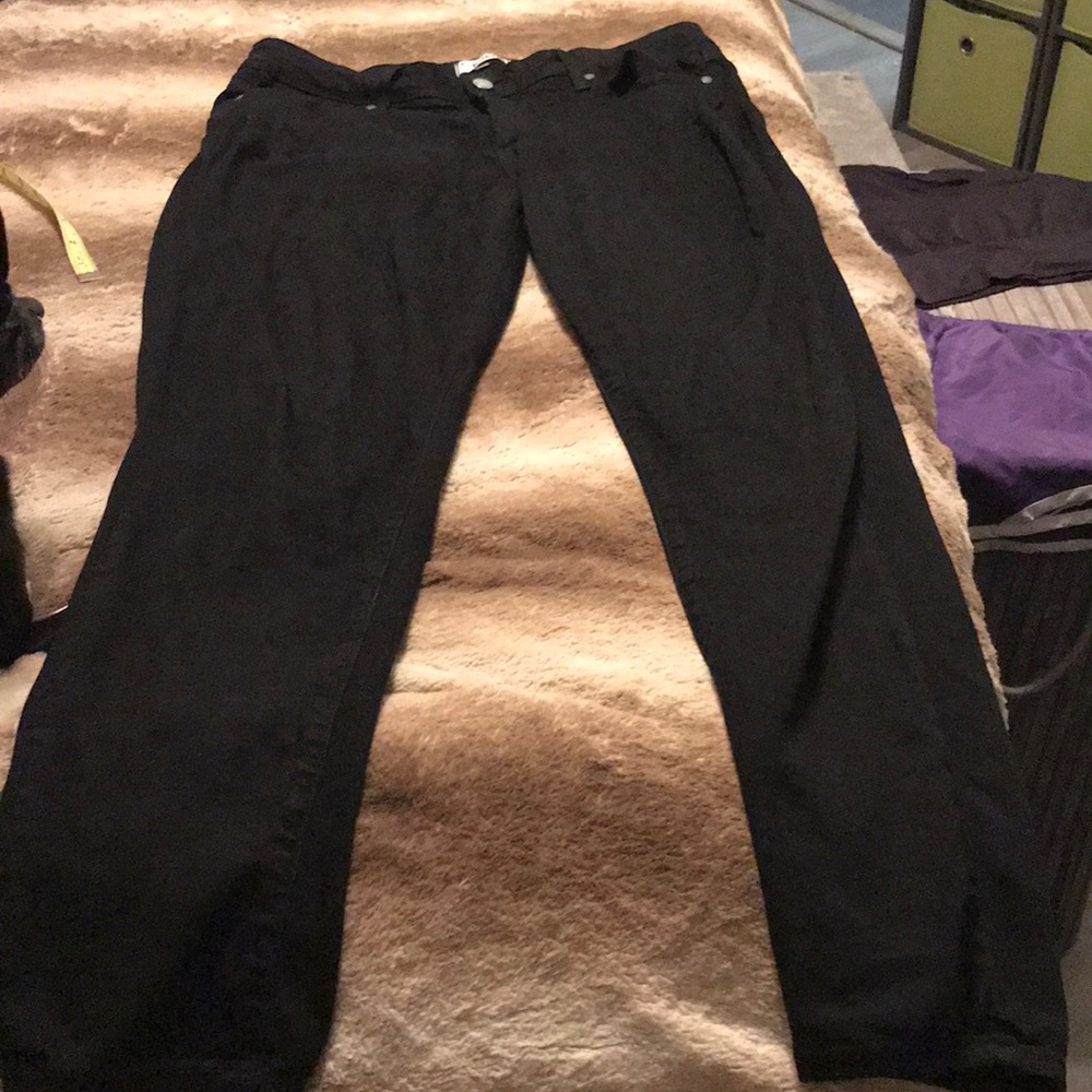 Paige Black Denim Verdugo Ultra Skinny